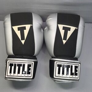 Title Boxing Gel World Bag Gloves - Black Gray Size Large Excellent Condition